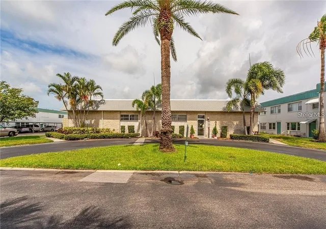 28th image of 5356 81st St N #15, Saint Petersburg, FL 33709 | MLS# TB8533840
