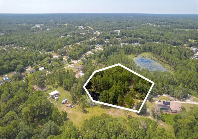 1st image of 3106 Saint James Ave, Deltona, FL 32738 | MLS# O6429128