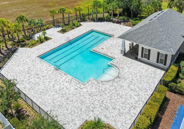 32nd image of 1461 Golden Glow Dr, Ruskin, FL 33570 | MLS# TB8533847