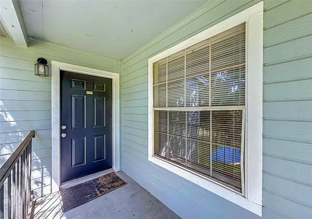 3rd image of 2550 N Alafaya Trl #12205, Orlando, FL 32826 | MLS# O6429133