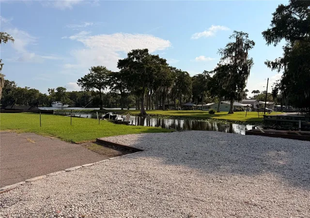 Photo 2 of Manufactured home for sale at 56350 Acorn Rd, Astor, FL 32102 | MLS# R4911727 | Listing updated on 2026-08-24
