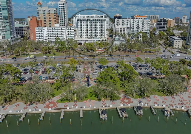3rd image of 101 S Gulfstream Ave #4J, Sarasota, FL 34236 | MLS# A4701440