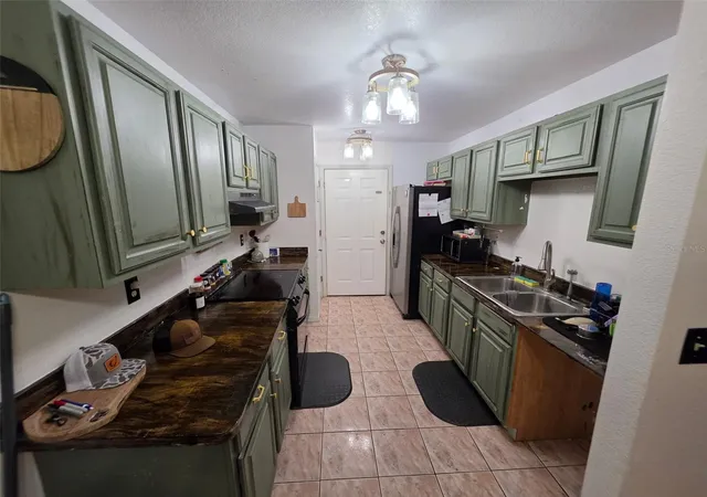 Photo 5 of Single family home for sale at 720 SE Pine Ave, Fort Meade, FL 33841 | MLS# L4963892 | Listing updated on 2026-08-20