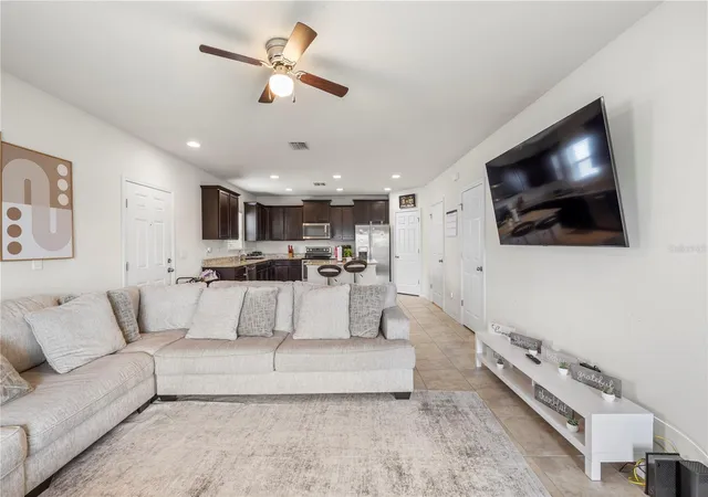 Photo 3 of Townhouse for sale at 9335 American Hickory Ln, Riverview, FL 33578 | MLS# TB8533858 | Listing updated on 2026-09-08