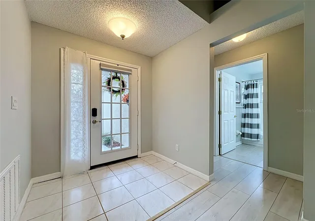 Photo 4 of Single family home for sale at 3622 Westerham Dr, Clermont, FL 34711 | MLS# G5115707 | Listing updated on 2026-08-31