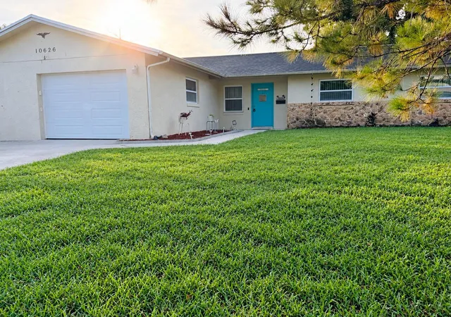Photo 1 of Single family home for sale at 10626 Bresslyn Blvd, Orlando, FL 32825 | MLS# S5154626 | Listing updated on 2026-10-09