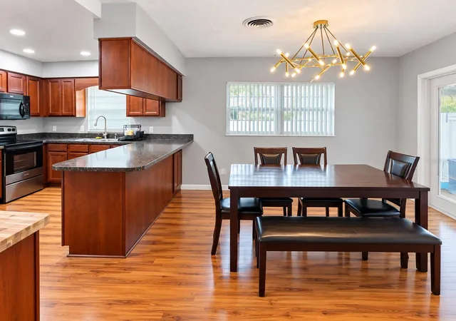 Photo 4 of Single family home for sale at 10626 Bresslyn Blvd, Orlando, FL 32825 | MLS# S5154626 | Listing updated on 2026-10-09