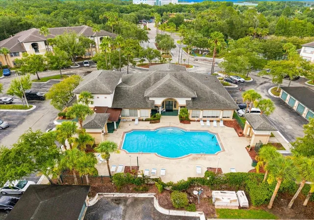 Photo 3 of Condo for sale at 17104 Carrington Park Dr #516, Tampa, FL 33647 | MLS# TB8533888 | Listing updated on 2026-08-04