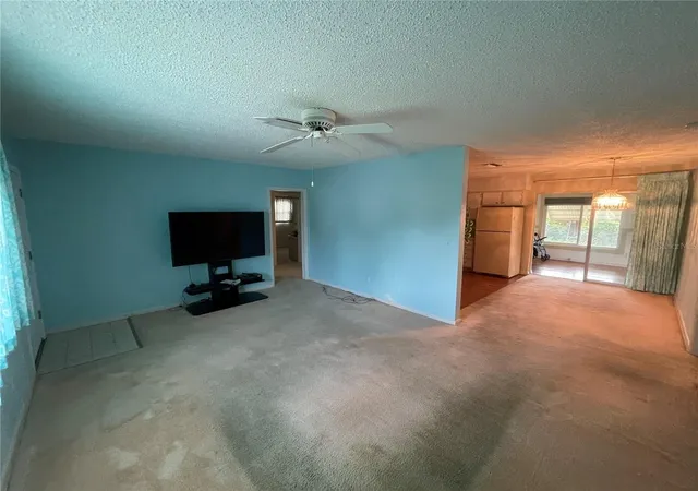 Photo 4 of Single family home for sale at 635 Deville Dr E, Largo, FL 33771 | MLS# TB8533890 | Listing updated on 2026-07-30