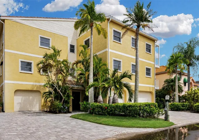 1st image of 614 Norton St, Longboat Key, FL 34228 | MLS# TB8533896