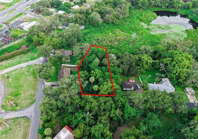 2nd image of E Fruitland St, Fruitland Park, FL 34731 | MLS# G5115711