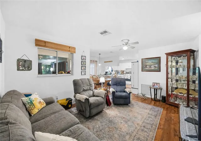 Photo 4 of Single family home for sale at 5409 Kenwood Dr, North Port, FL 34287 | MLS# D6148250 | Listing updated on 2026-09-02