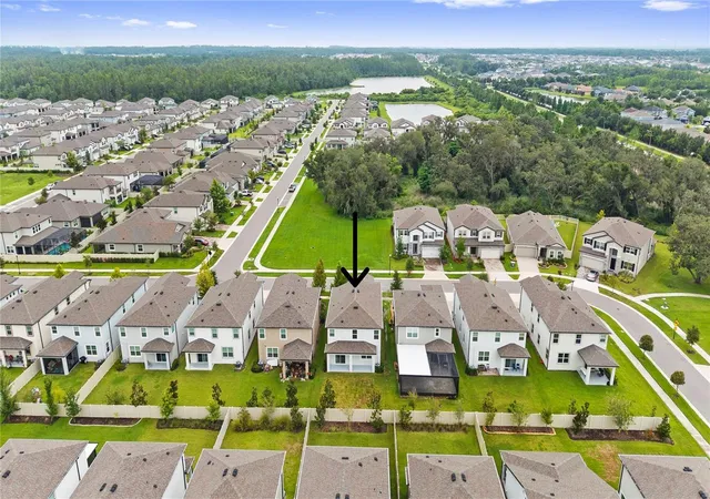 Photo 3 of Single family home for sale at 7421 Notched Pine Bnd, Wesley Chapel, FL 33545 | MLS# TB8533913 | Listing updated on 2026-09-03