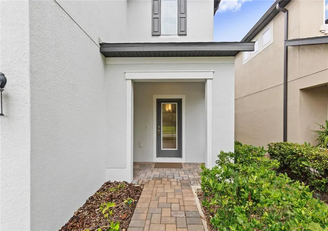 Photo 4 of Single family home for sale at 7421 Notched Pine Bnd, Wesley Chapel, FL 33545 | MLS# TB8533913 | Listing updated on 2026-09-03
