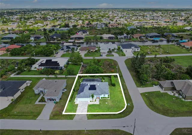 Photo 2 of Single family home for sale at 9241 King Hl St, Port Charlotte, FL 33981 | MLS# TB8533920 | Listing updated on 2026-08-26