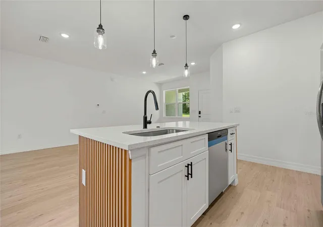 image of 1197 W G Martinelli Blvd, Citrus Springs, FL 34434 | MLS# O6429185
