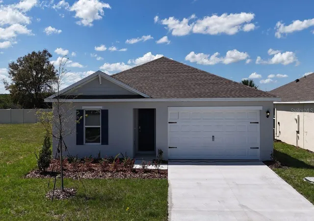 Photo 1 of Sale Pending at 234 Bull Frog Ln, Umatilla, FL 32784 | MLS# O6429191 | Listing updated on 2026-08-24