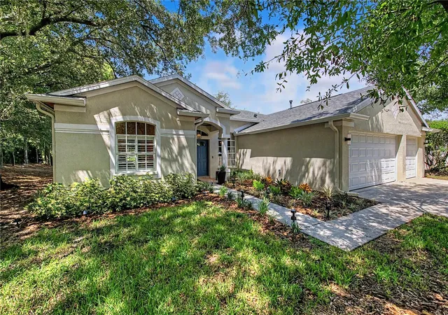 2nd image of 9402 Hunters Pond Dr, Tampa, FL 33647 | MLS# TB8533932