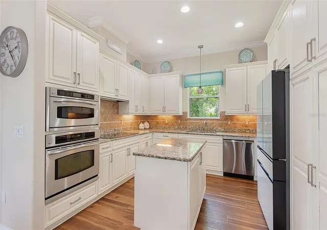 Photo 3 of Single family home for sale at 27 Longview Way N, Palm Coast, FL 32137 | MLS# FC320304 | Listing updated on 2026-09-05