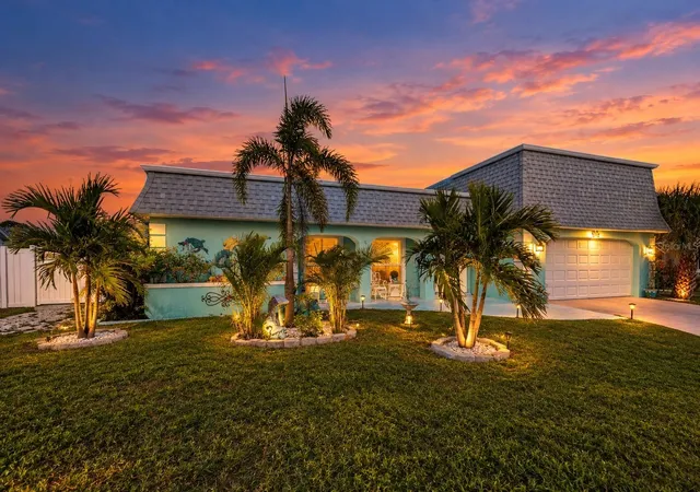 Photo 1 of Single family home for sale at 3627 Grayton Dr, New Port Richey, FL 34652 | MLS# TB8533957 | Listing updated on 2026-10-13