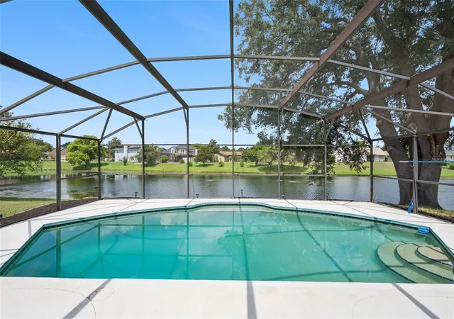 Photo 2 of Single family home for sale at 14706 Eagle View Ct, Orlando, FL 32837 | MLS# O6429222 | Listing updated on 2026-10-06