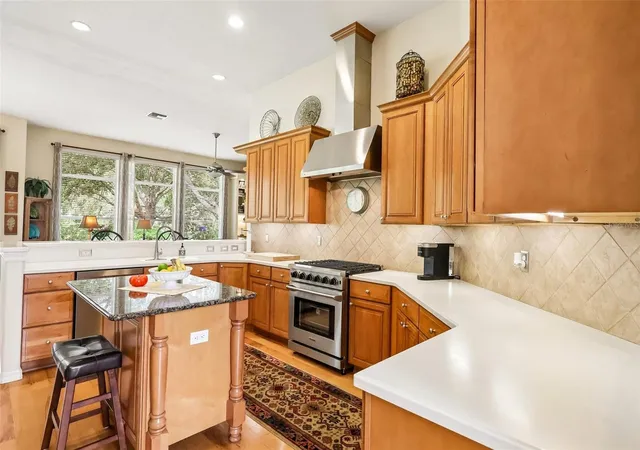 Photo 3 of Single family home for sale at 20554 Queen Alexandra Dr, Leesburg, FL 34748 | MLS# G5115717 | Listing updated on 2026-10-03