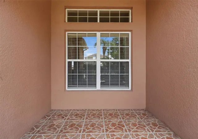 Photo 4 of Single family home for sale at 13618 Old Dock Rd, Orlando, FL 32828 | MLS# O6429227 | Listing updated on 2026-10-30