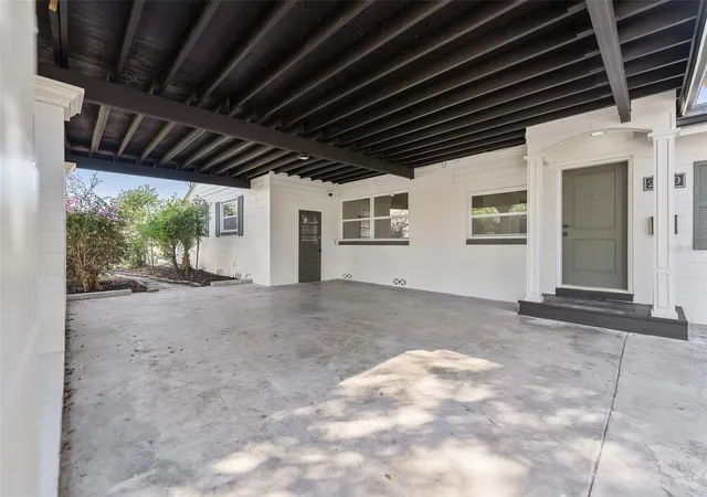 3rd image of 2800 E Anderson St, Orlando, FL 32803 | MLS# S5154650
