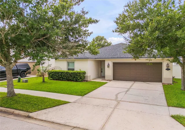 Photo 2 of Single family home for sale at 550 Aeolian Dr, New Smyrna Beach, FL 32168 | MLS# NS1088867 | Listing updated on 2026-09-14