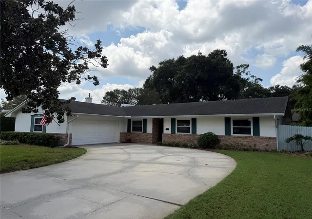 28th image of 810 Sweetbriar Rd, Orlando, FL 32806 | MLS# O6429247