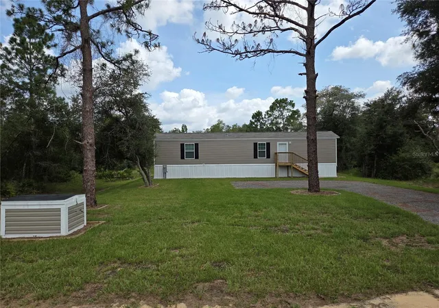 3rd image of 9448 Rousseau St, Webster, FL 33597 | MLS# G5115727