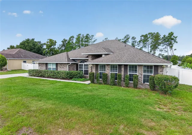 Photo 2 of Single family home for sale at 9636 Sw 40th Terrace, Ocala, FL 34476 | MLS# OM729459 | Listing updated on 2026-07-30