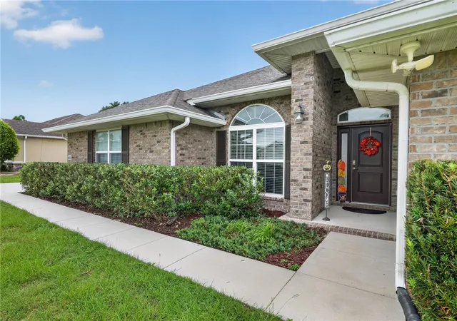 Photo 3 of Single family home for sale at 9636 SW 40th Terrace, Ocala, FL 34476 | MLS# OM729459 | Listing updated on 2026-07-30