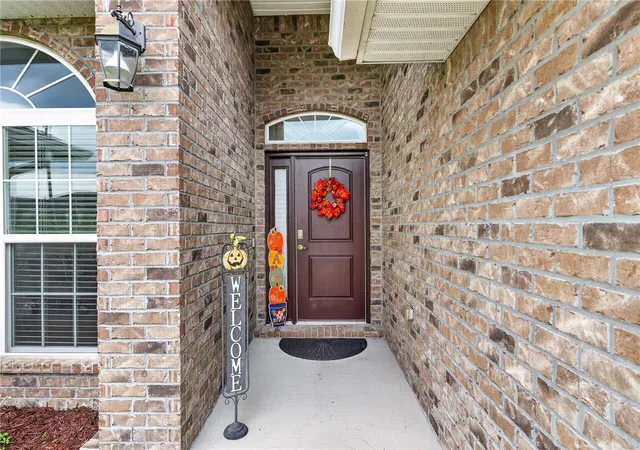 Photo 4 of Single family home for sale at 9636 SW 40th Terrace, Ocala, FL 34476 | MLS# OM729459 | Listing updated on 2026-07-30
