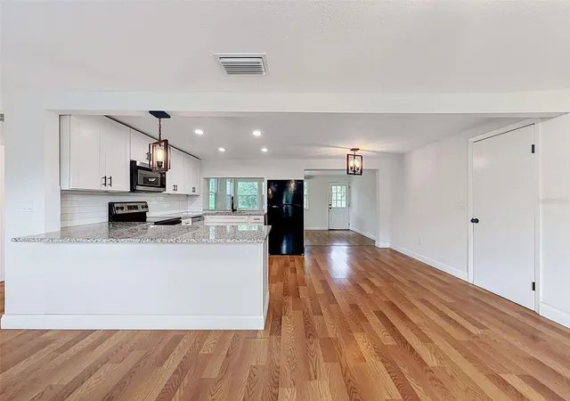 Photo 3 of Sale Pending at 6845 Medlar Dr, New Port Richey, FL 34653 | MLS# W7888092 | Listing updated on 2026-09-08