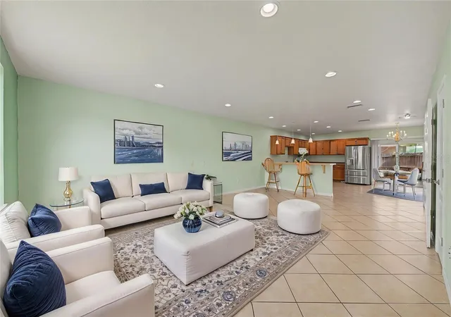 Photo 3 of Townhouse for sale at 2106 Pine Chace Ct, Tampa, FL 33613 | MLS# TB8534029 | Listing updated on 2026-09-24