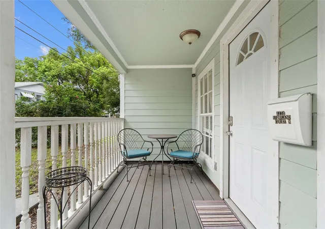 Photo 1 of Single family home for sale at 1171 Highland Ct N, Saint Petersburg, FL 33701 | MLS# TB8534040 | Listing updated on 2026-08-08