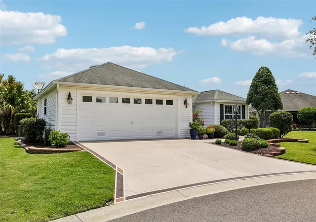 Photo 3 of Sale Pending at 2287 Hopespring Loop, The Villages, FL 32162 | MLS# G5115731 | Listing updated on 2026-08-03