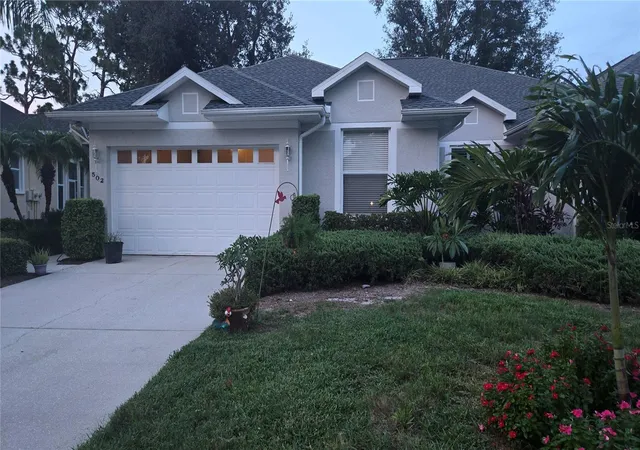 Photo 2 of Single family home for sale at 502 Catalina Isles Cir, Venice, FL 34292 | MLS# N6145199 | Listing updated on 2026-07-31