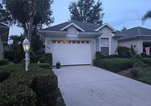 Photo 3 of Single family home for sale at 502 Catalina Isles Cir, Venice, FL 34292 | MLS# N6145199 | Listing updated on 2026-07-31