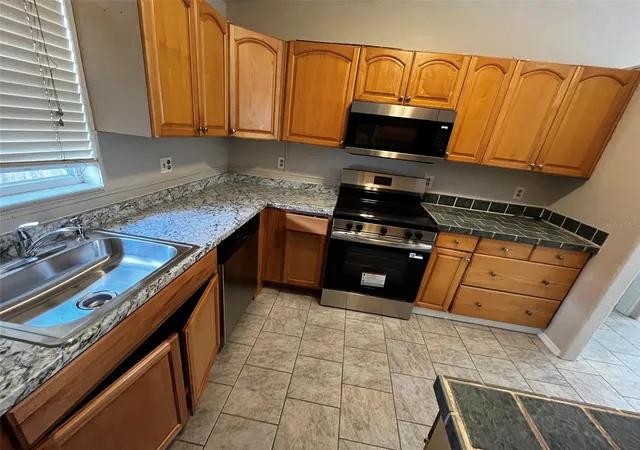 4th image of 3509 Norwood Ct, Sarasota, FL 34234 | MLS# A4701502