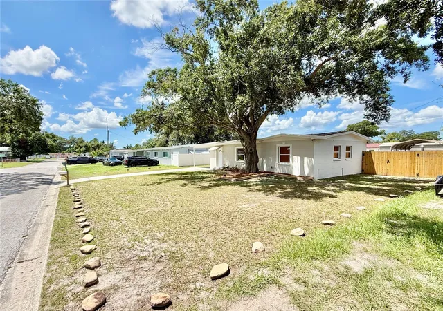 Photo 3 of Single family home for sale at 7810 Felice Ave, Tampa, FL 33614 | MLS# TB8534051 | Listing updated on 2026-10-02