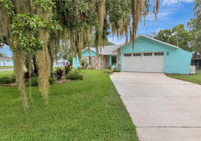 Photo 2 of Single family home for sale at 5325 Abagail Dr, Spring Hill, FL 34608 | MLS# G5115735 | Listing updated on 2026-10-03