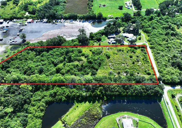5th image of 10th Ave Se, Ruskin, FL 33570 | MLS# TB8534054