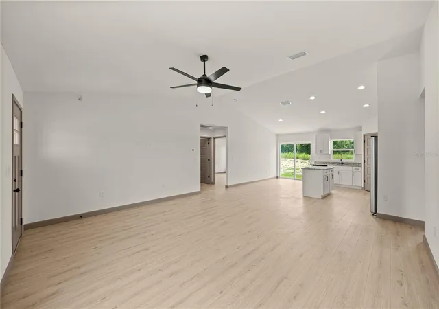 5th image of 14810 Sw 33Rd Ln, Ocala, FL 34481 | MLS# OM729462