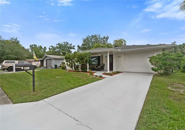 Photo 1 of Sale Pending at 7830 Cherrytree Ln, New Port Richey, FL 34653 | MLS# W7888094 | Listing updated on 2026-08-10