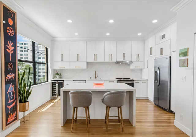 Photo 3 of Condo for sale at 2109 Bayshore Blvd #504, Tampa, FL 33606 | MLS# TB8534065 | Listing updated on 2026-09-18