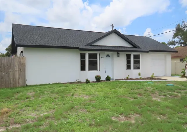 1st image of 807 Nectar Rd, Venice, FL 34293 | MLS# TB8534071