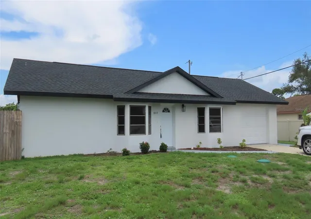 2nd image of 807 Nectar Rd, Venice, FL 34293 | MLS# TB8534071