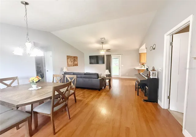Photo 3 of Single family home for sale at 2291 Se 37Th Rd, Bushnell, FL 33513 | MLS# G5115740 | Listing updated on 2026-09-29